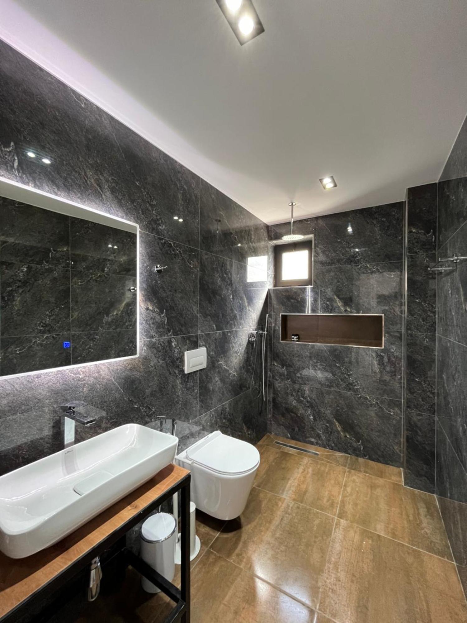 Del Mare Hotel Sarande Ngoại thất bức ảnh