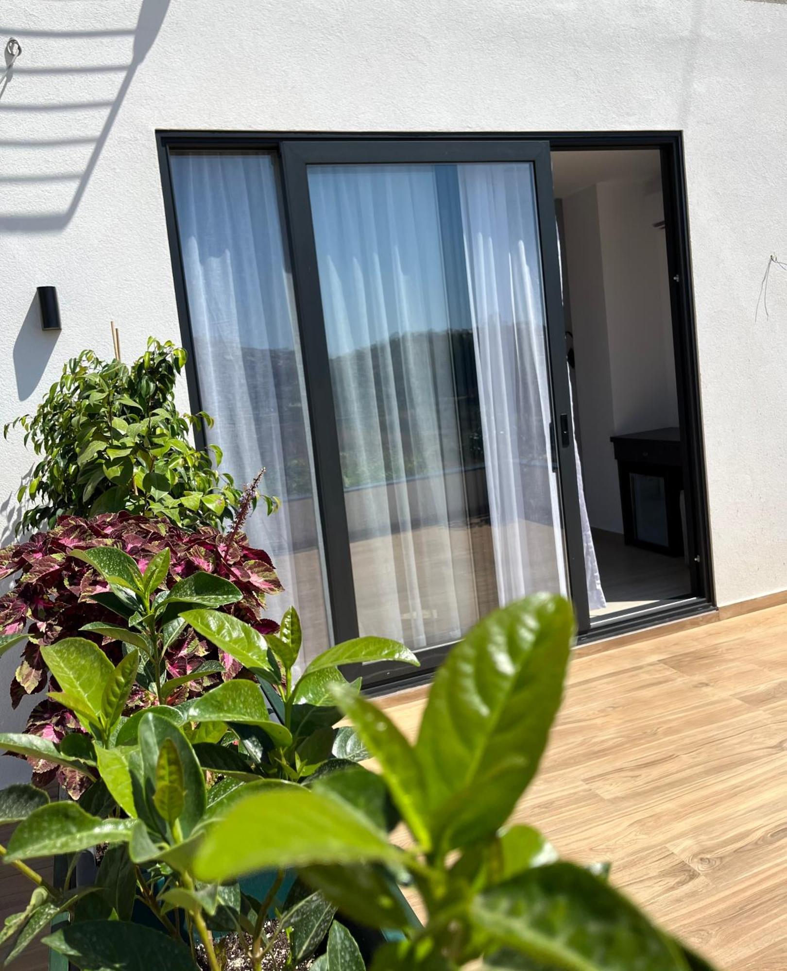 Del Mare Hotel Sarande Ngoại thất bức ảnh