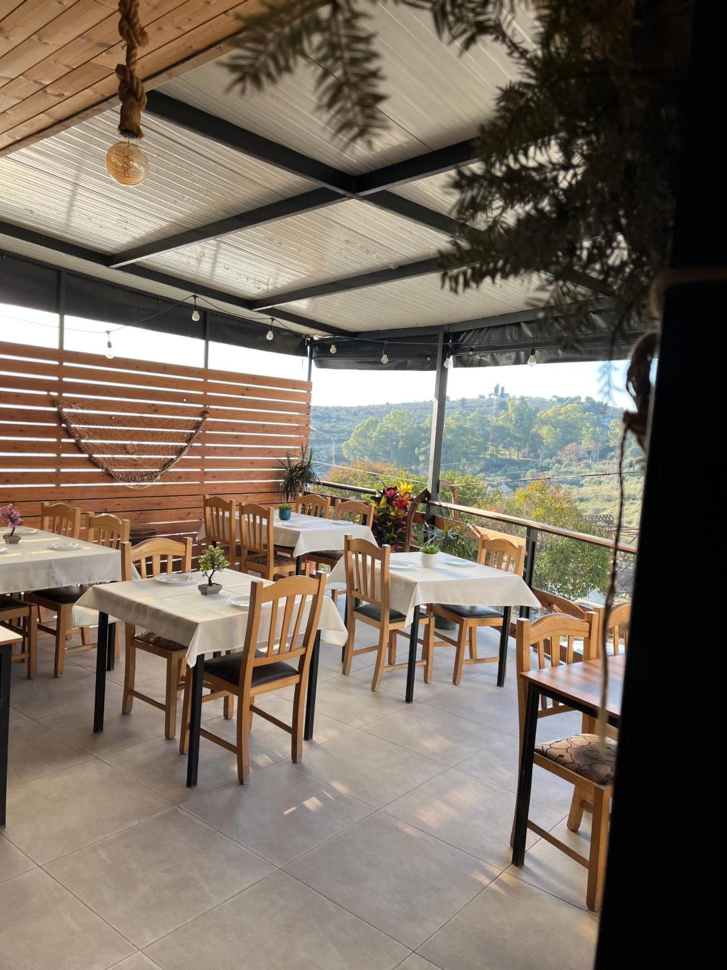 Del Mare Hotel Sarande Ngoại thất bức ảnh